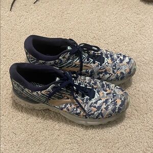 Brooks Adrenaline 19